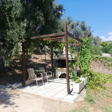 3 Bedrooms House At 400 M Away From The Beach With Furnished Terrace
